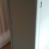 Parisian green buffet