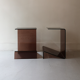 Set de 2 tables de chevets en plexiglas fumé, Design 1970