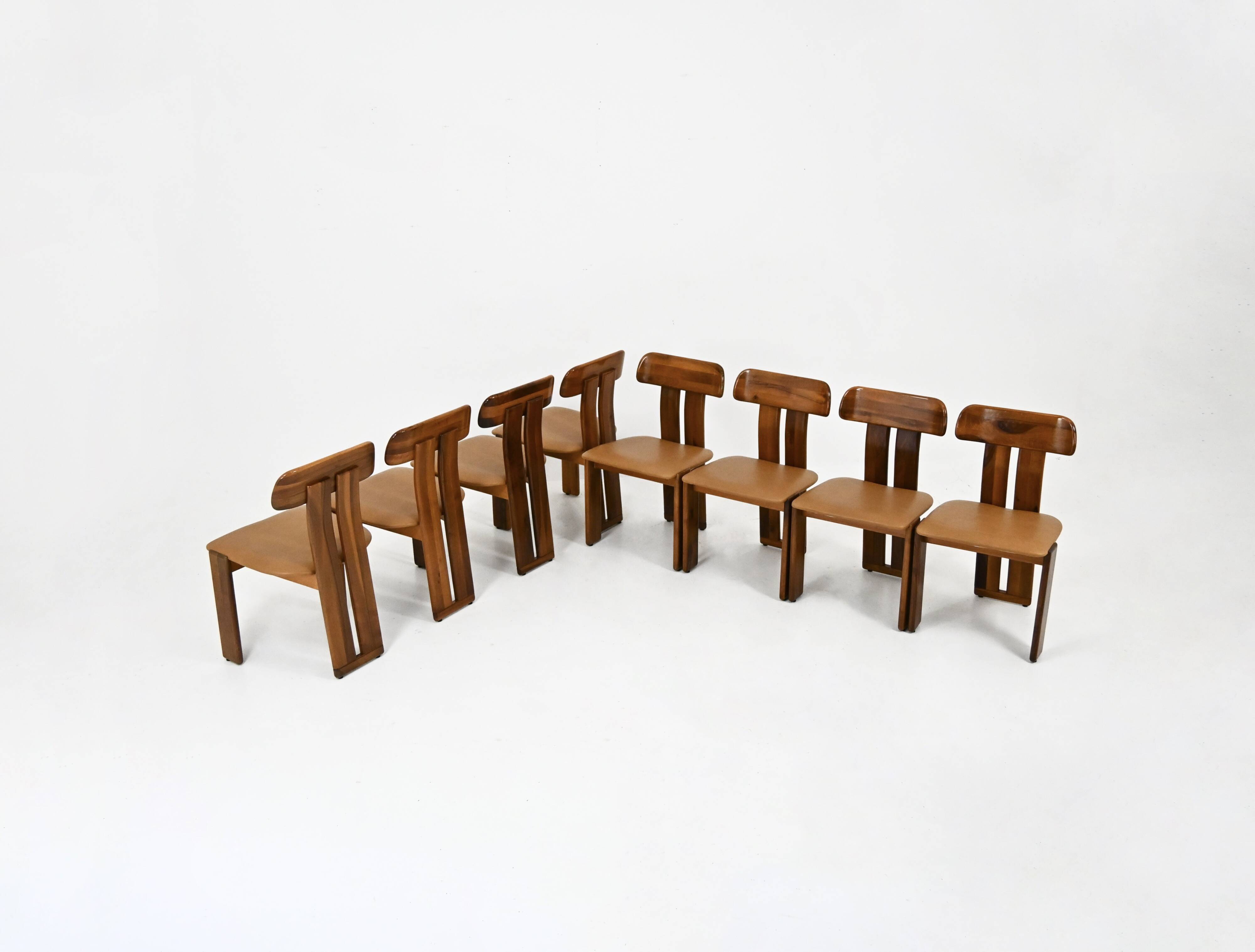 8 "Sapporo" chairs by Mario Marenco for Mobilgirgi, 1970s