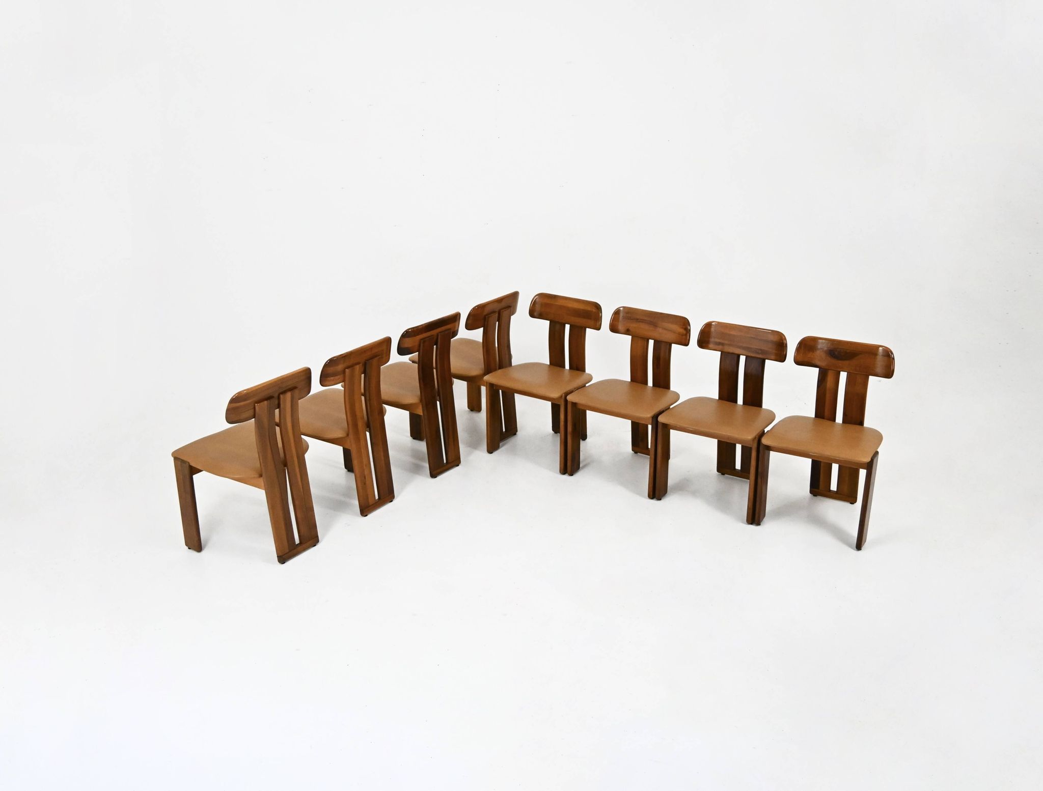 8 "Sapporo" chairs by Mario Marenco for Mobilgirgi, 1970s
