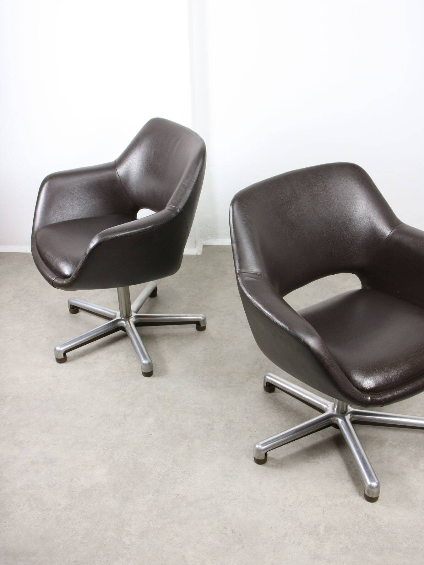 Italian Vintage Chocolate Brown Leather Office Chair