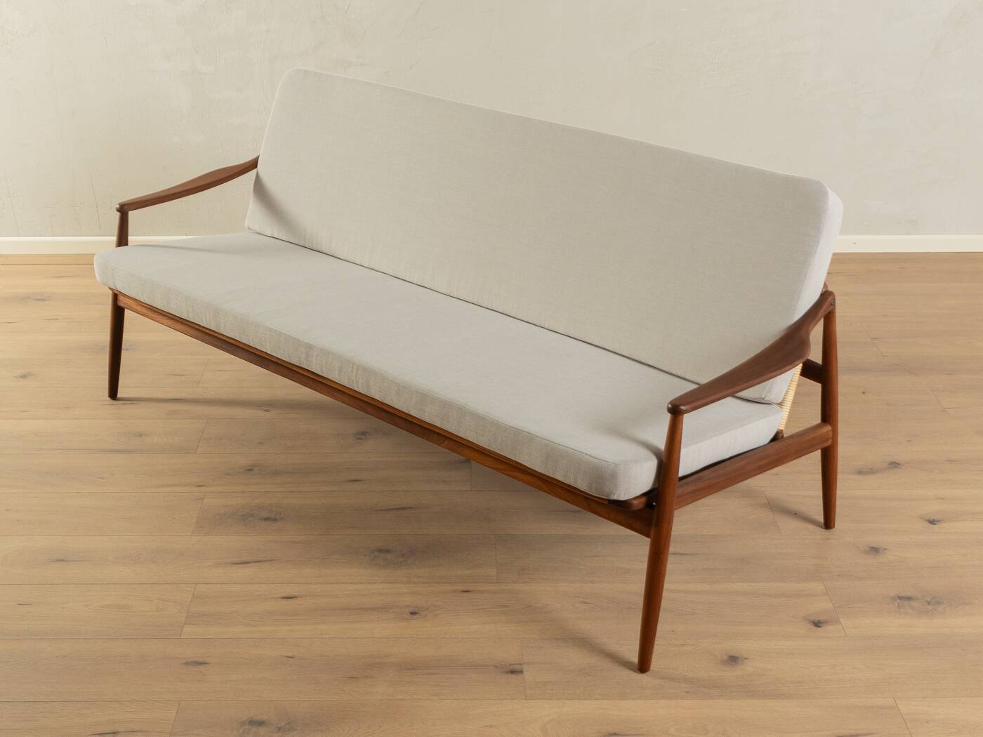 Exclusive furniture suite