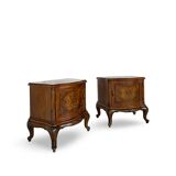 Paire de tables de chevet italiennes du milieu du XXe siècle