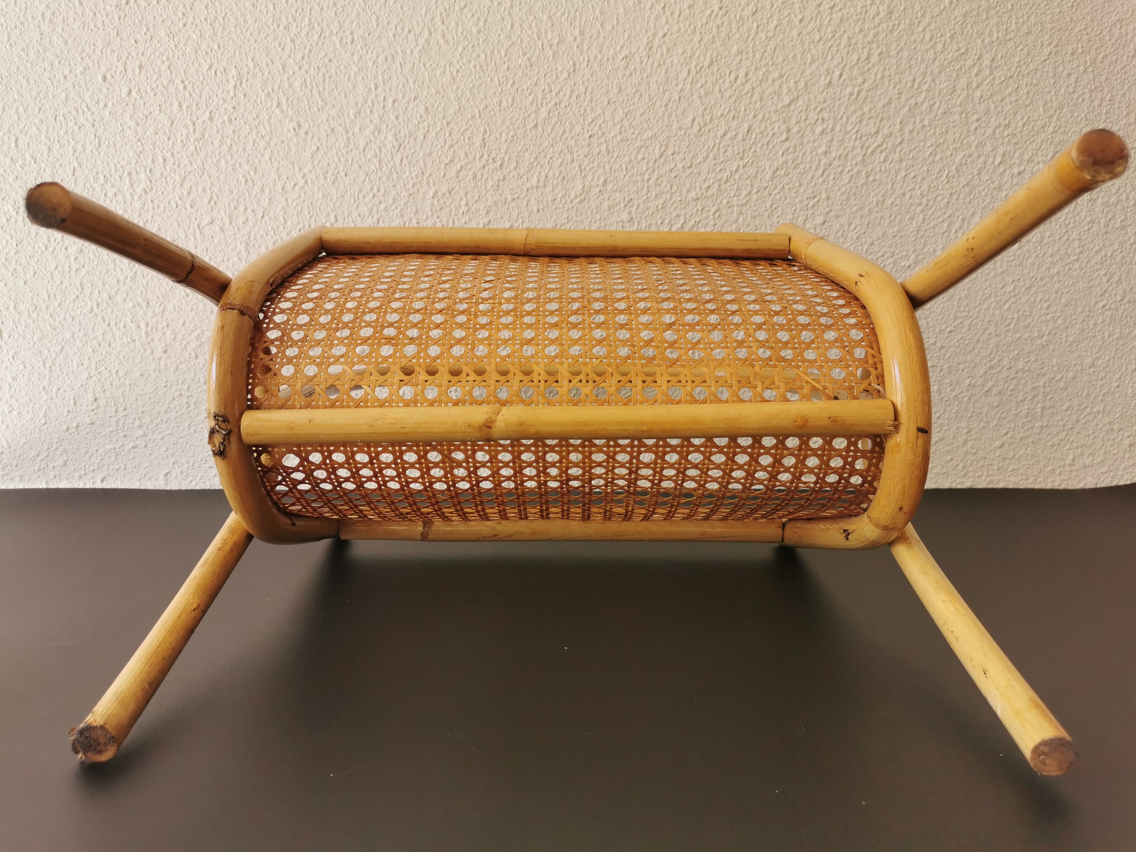 Door vintage bamboo magazines and rattan canning 70s