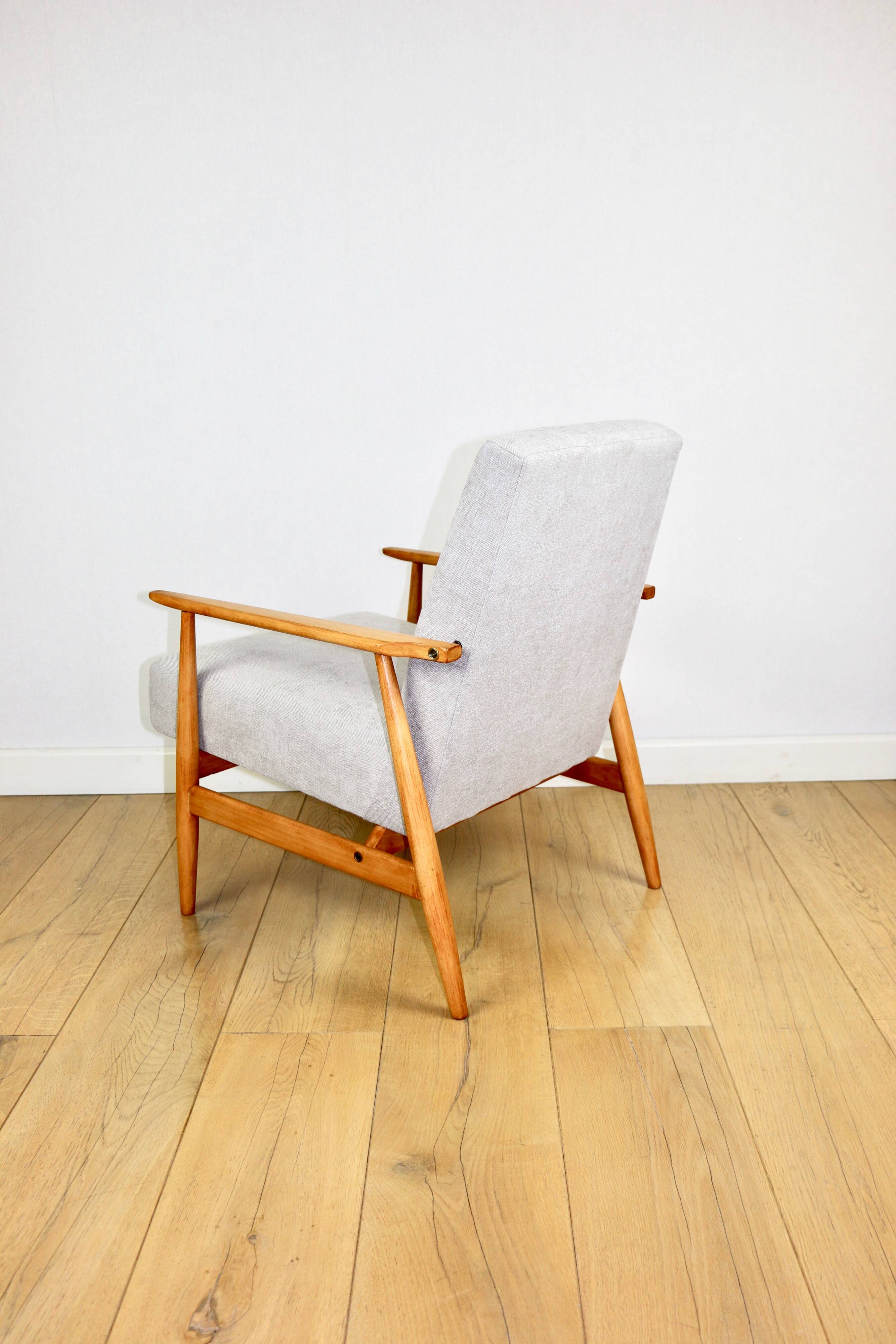 Armchair 'Lis', 1970s, beige light wood, design by Henryk Lis