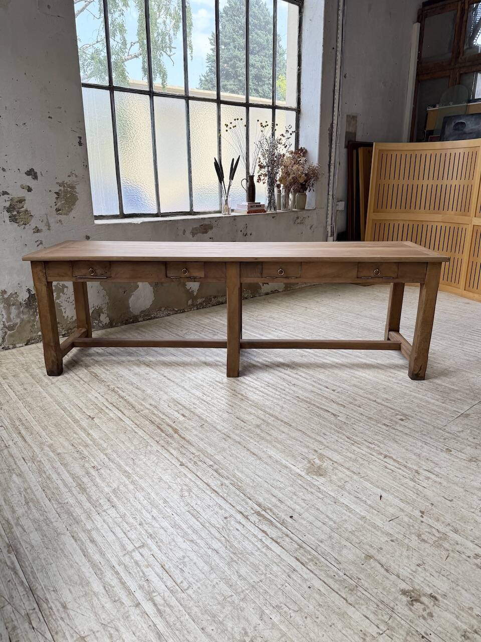 Antique farmhouse or drapery table in walnut, 1900 XL