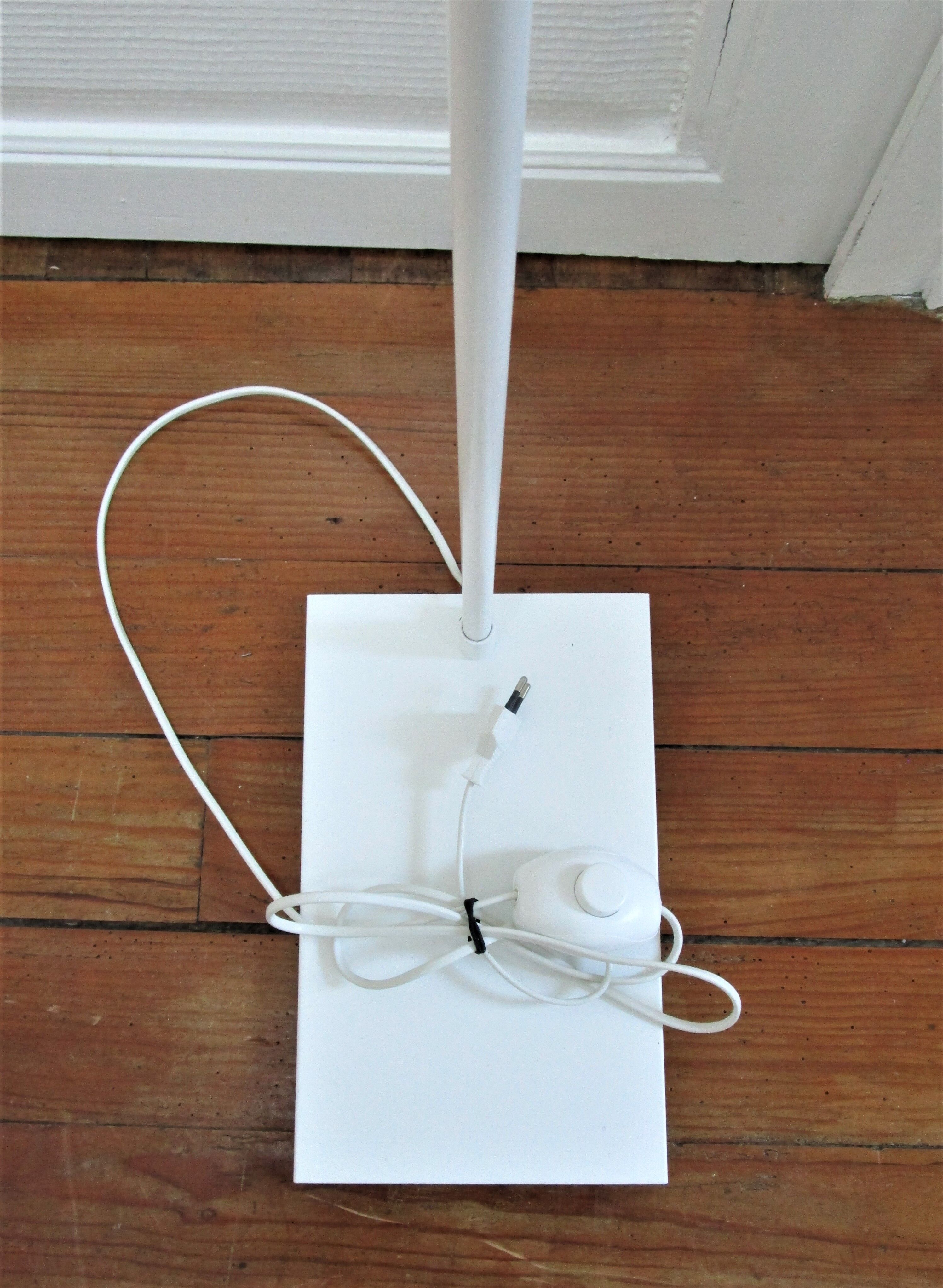 Floor lamp metal white design Aluminor