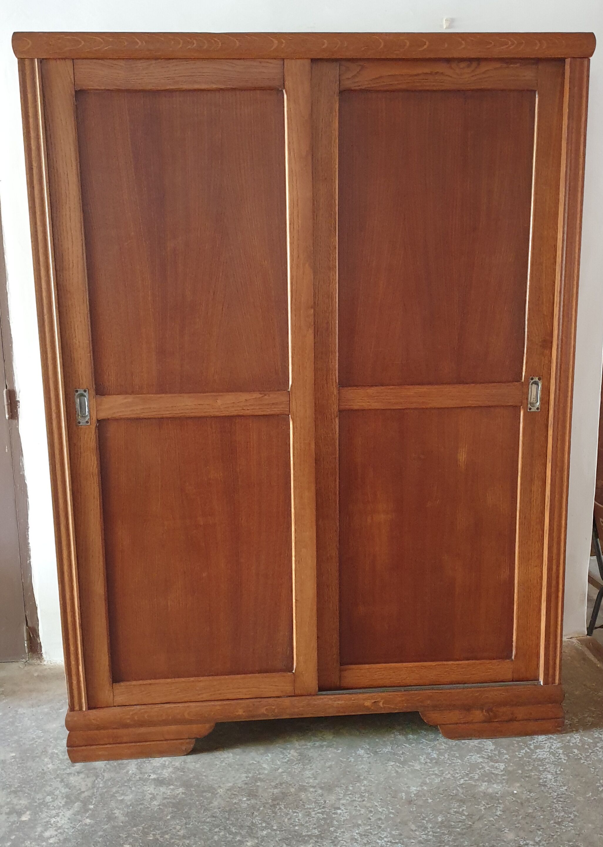 Parisian wardrobe sliding doors