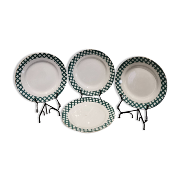 4 assiettes à desserts Sarreguemines et Digoin Ecossais