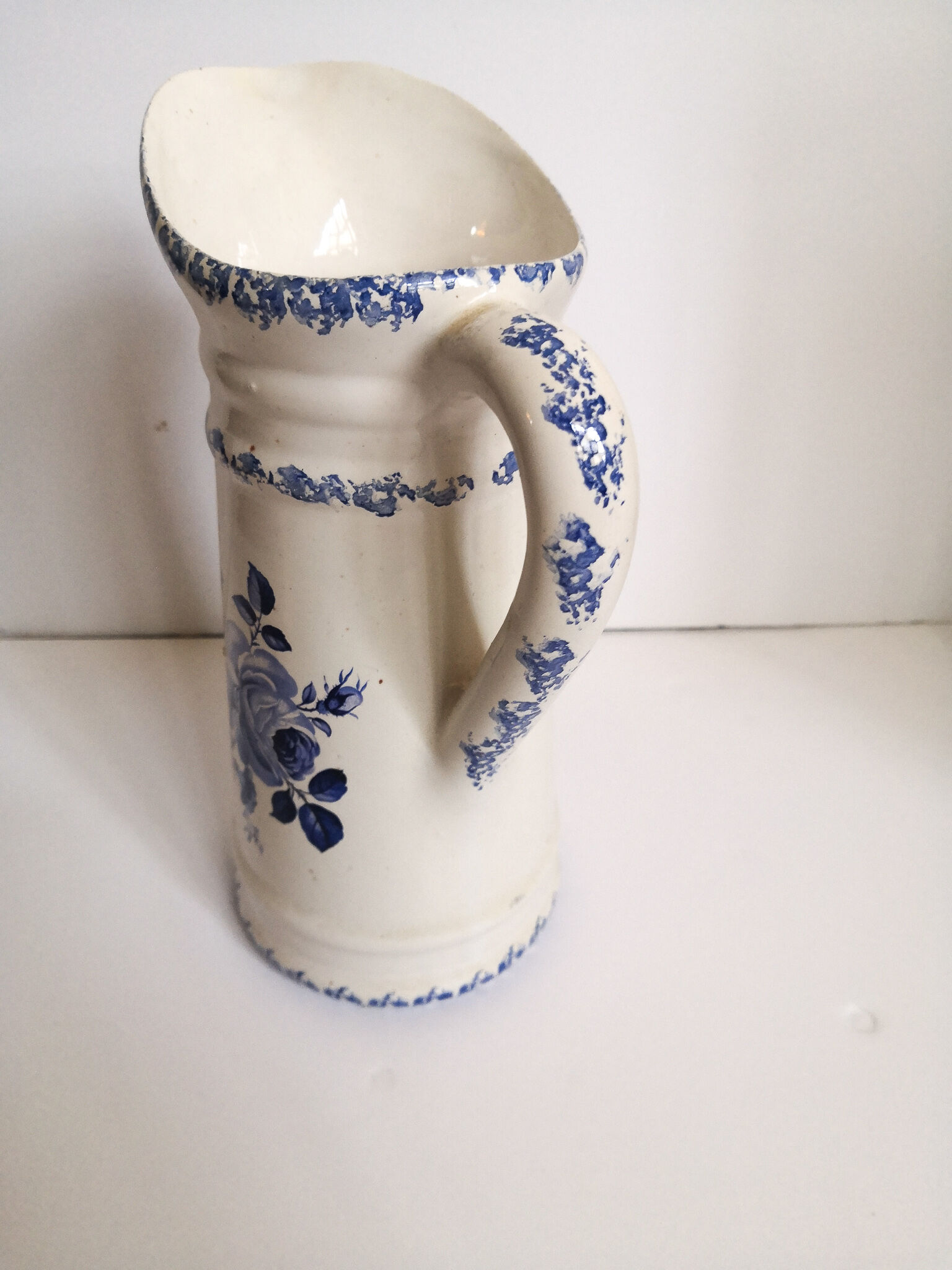 Sandstone pitcher