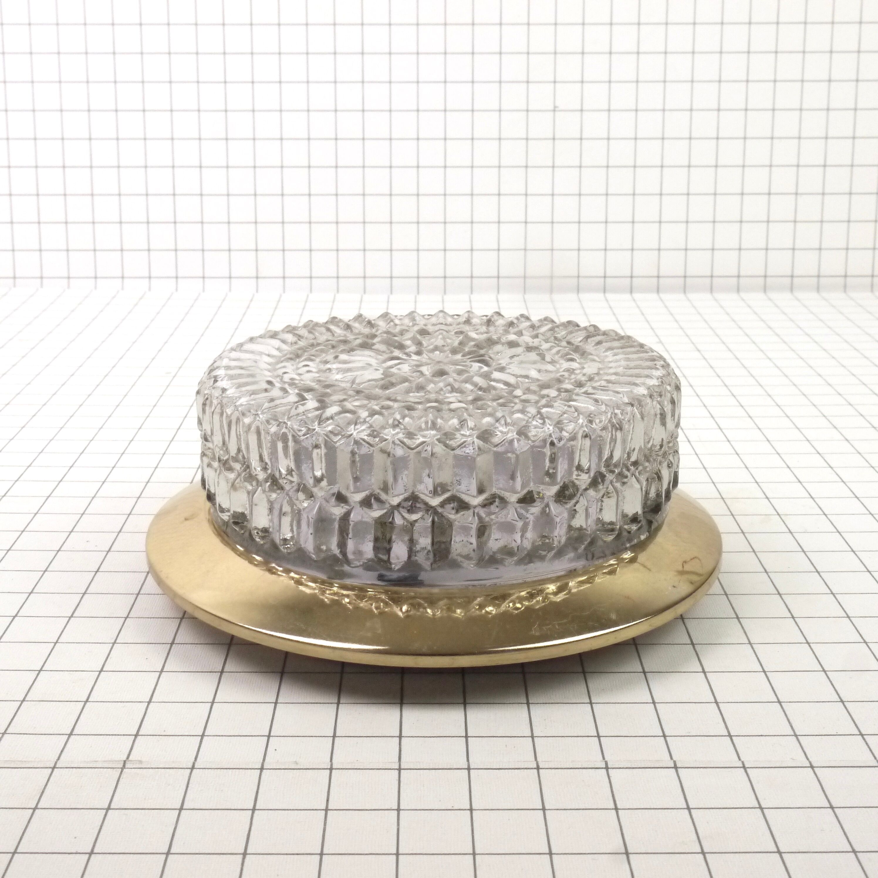 Plafonnier chiselled glass