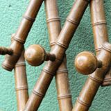 Accordion wall coat rack, bamboo imitation