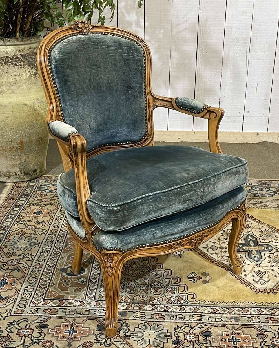 Fauteuil cabriolet de style Louis XV en hêtre