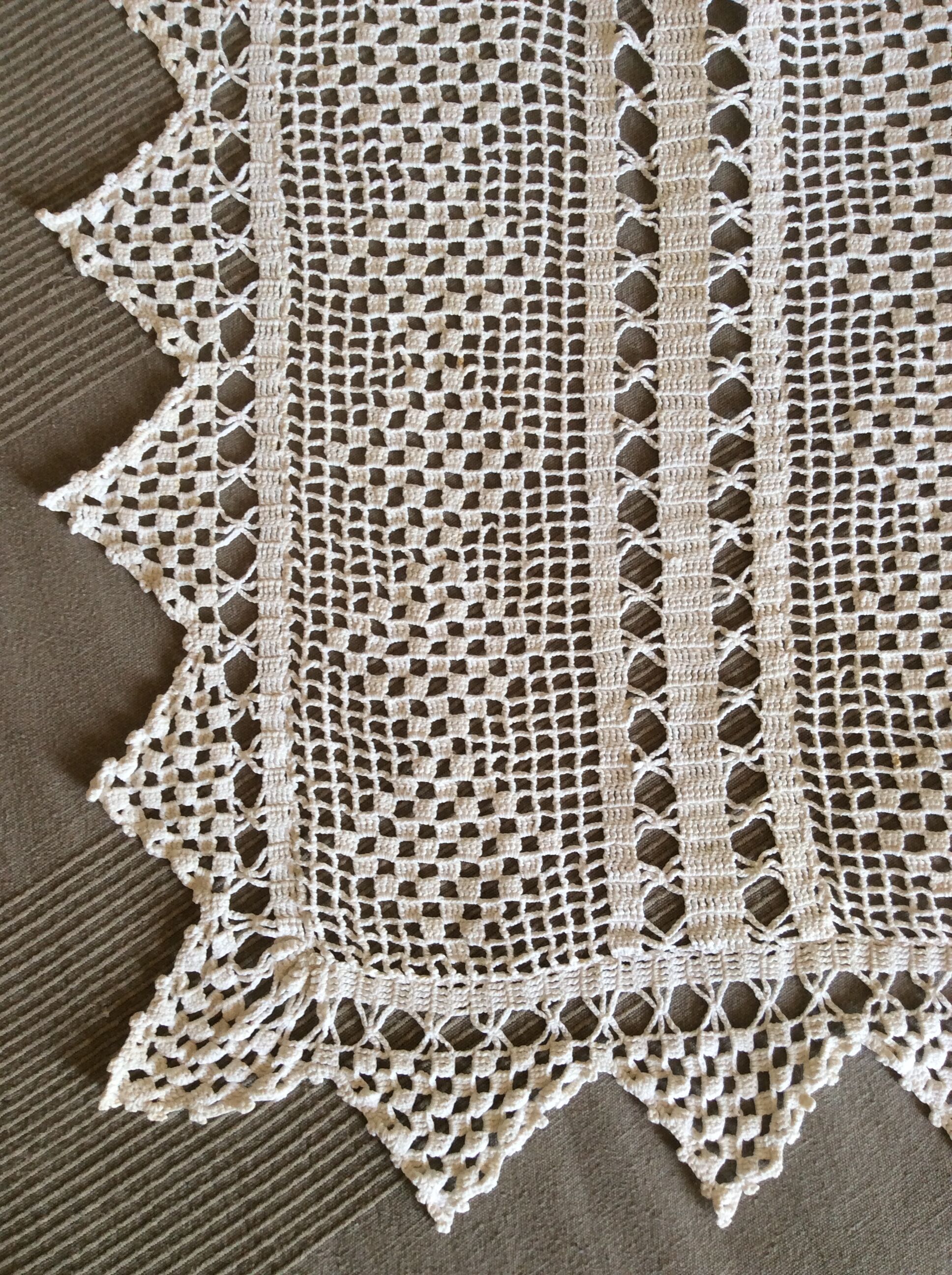 Bed cover discarded sofa plaid cotton crochet handmade 230 X 230