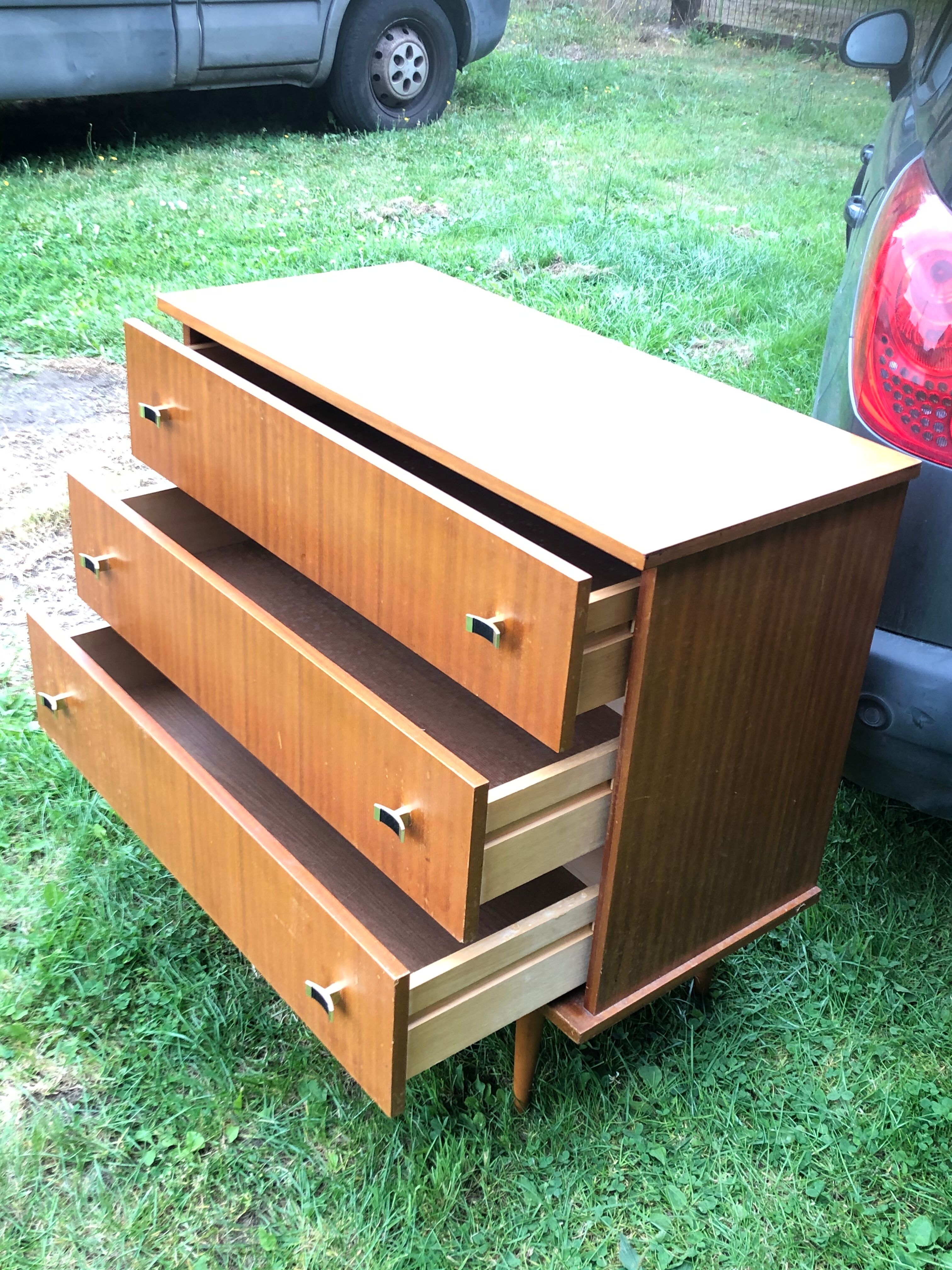 Chest of drawers feet spindle light wood 1960