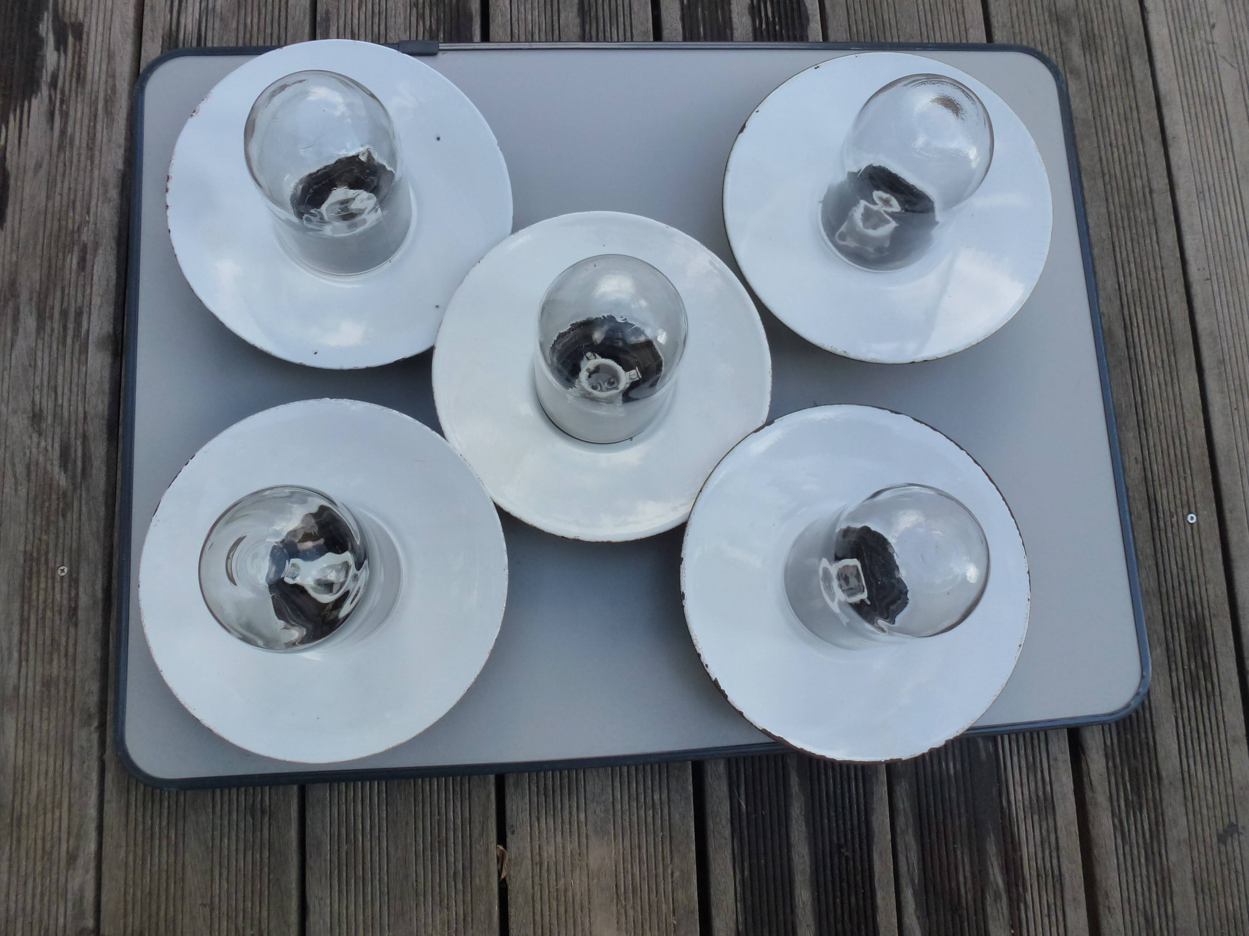 Industrial street lamps