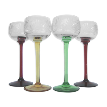 Set of 4 glasses cut crystal chalices