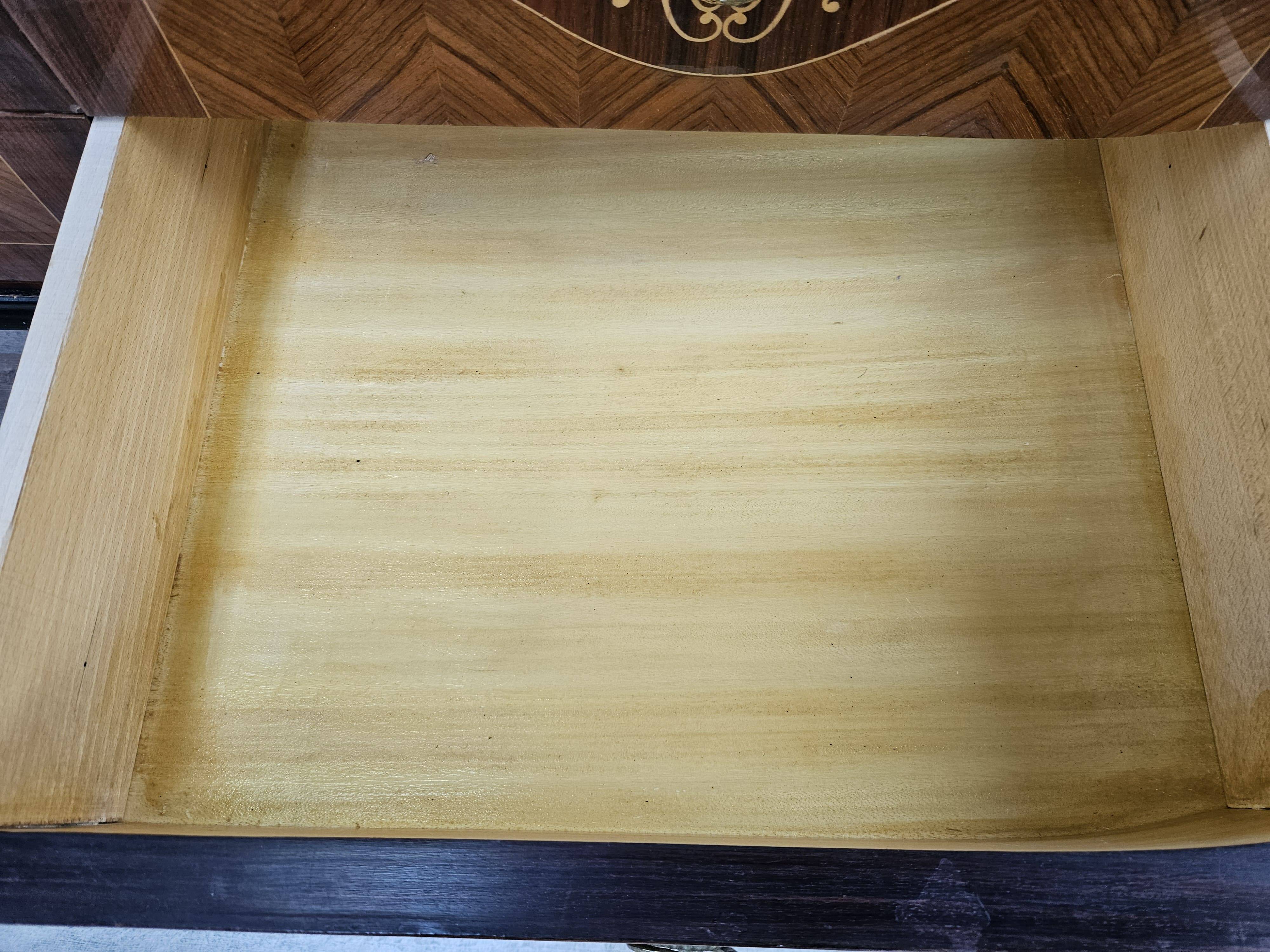 1960s bedroom dresser with six drawers and glass top