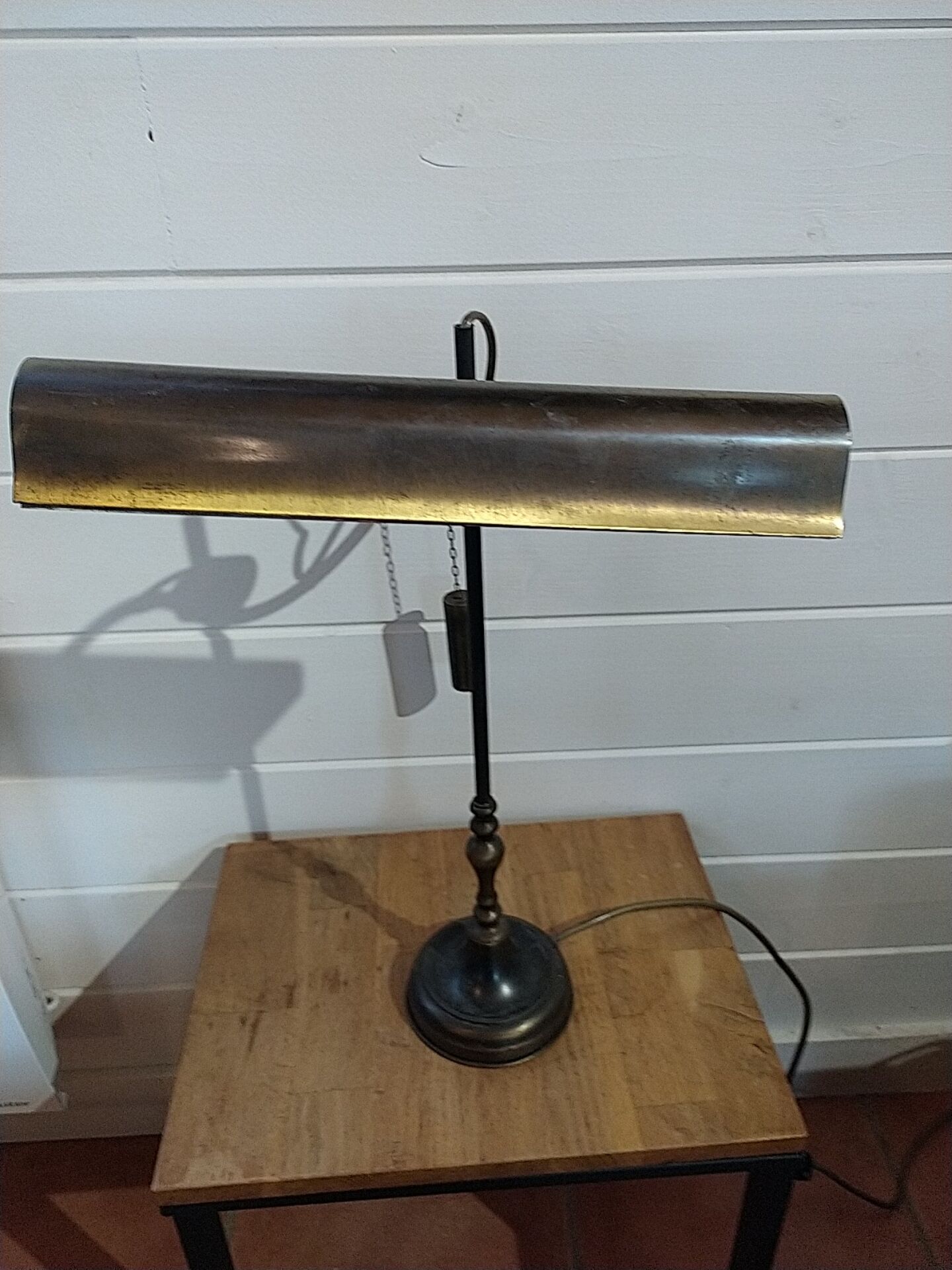 Brass balance lamp. Delmas.