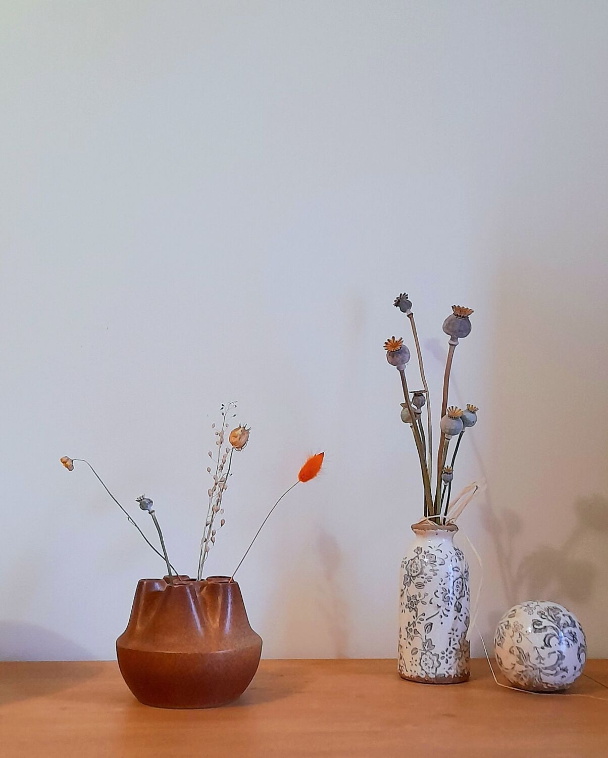 60s sandstone flower pick