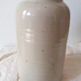 Canned pot in glazed sandstone