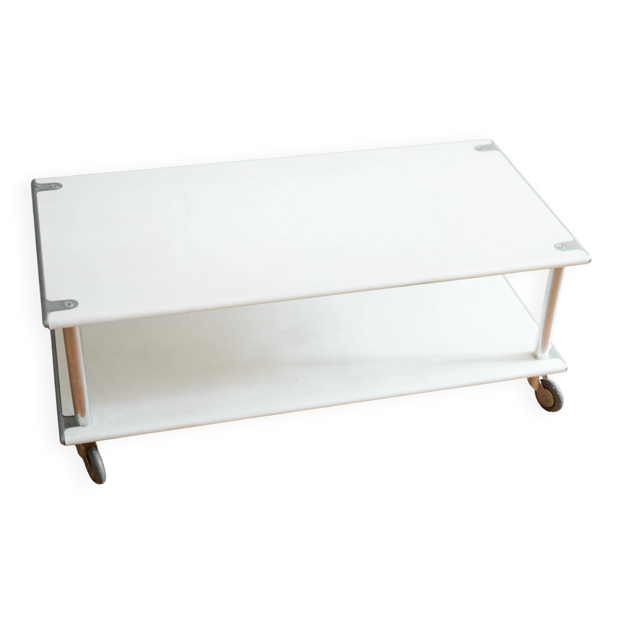 Vintage industrial coffee table on wheels – 70s workshop style