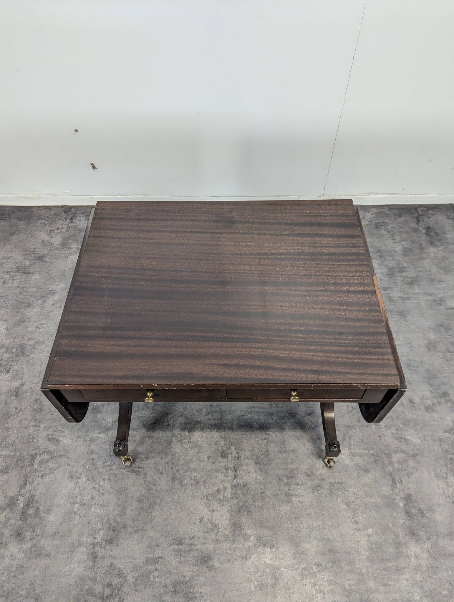 Table basse à volet en acajou de style anglais