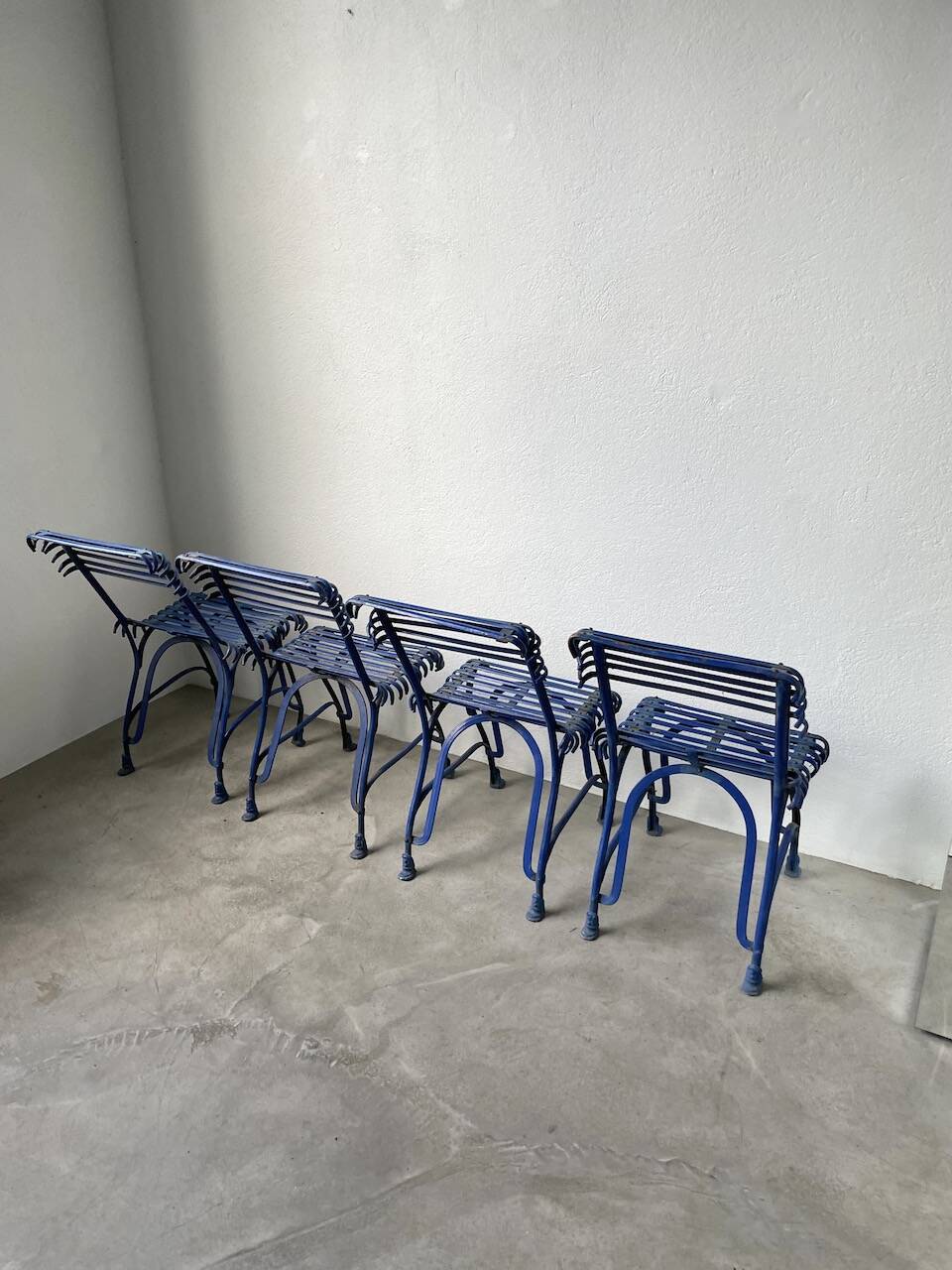 Series of 4 Arras chairs 1900