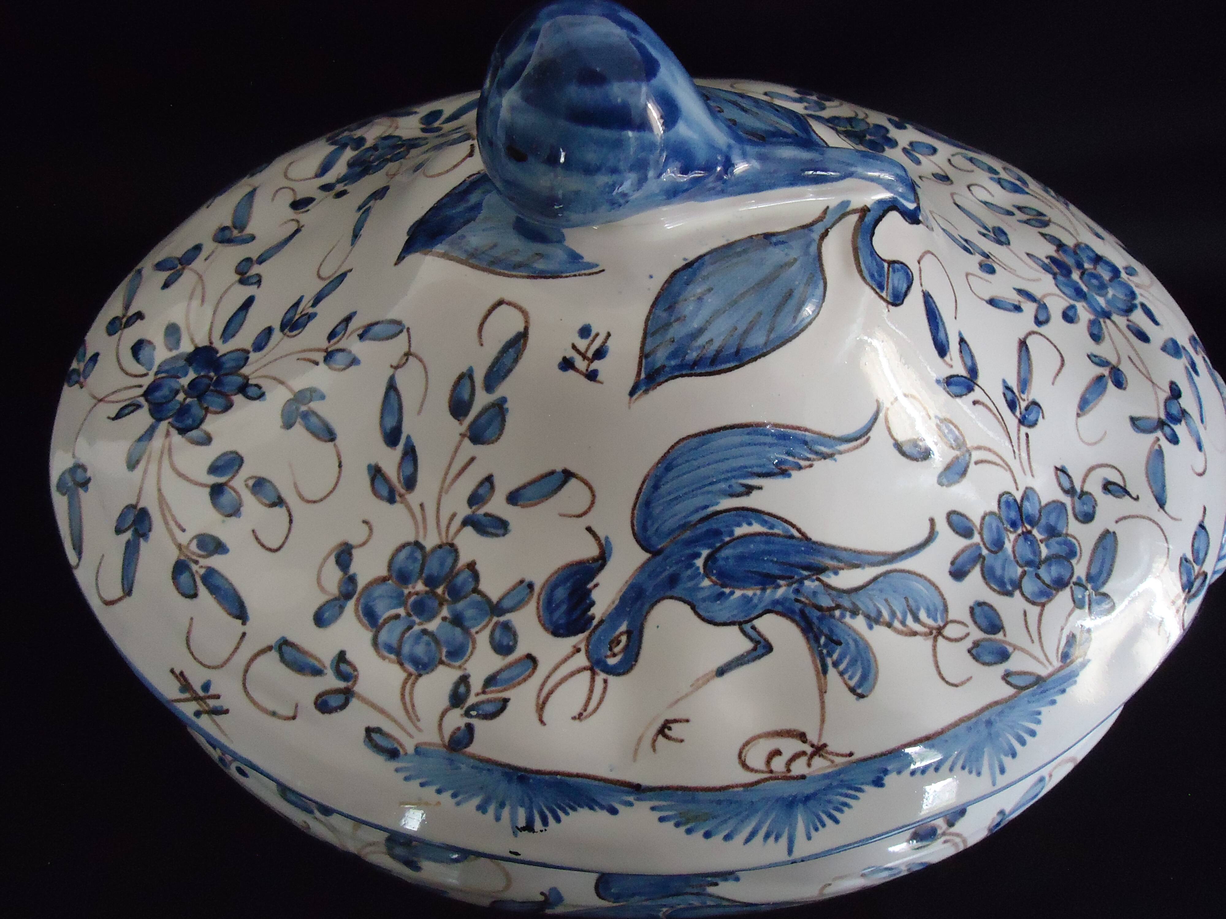 Vegetable soup tureen and its frame, Matet earthenware factory, Martres-Tolosane