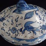 Vegetable soup tureen and its frame, Matet earthenware factory, Martres-Tolosane