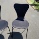 Paires dés chaises en bois