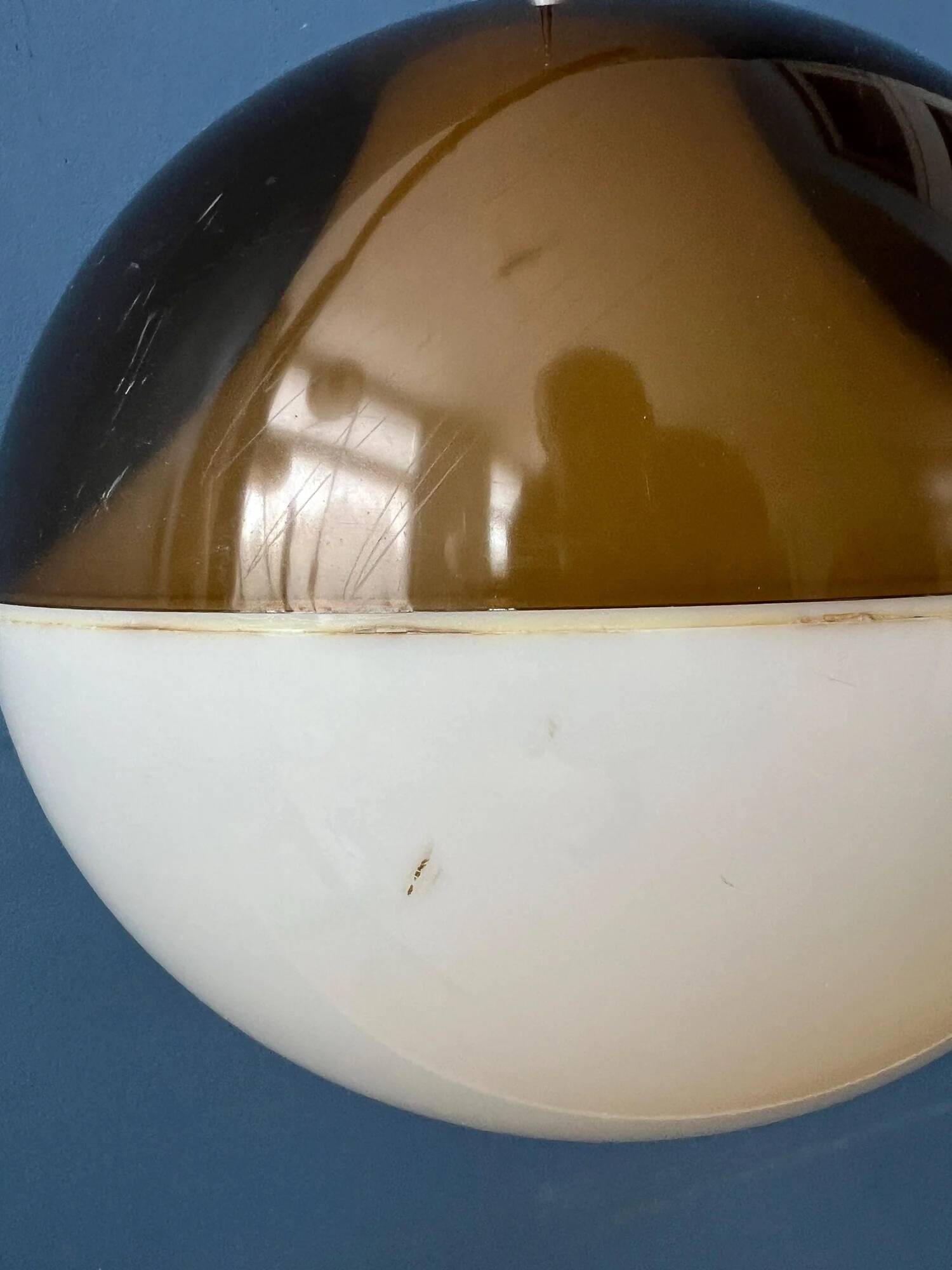 Vintage space-age style plexiglass pendant lamp