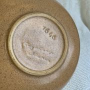 Saladier en grès vernissé Longchamp, datant des années 1970., dans les tons bruns
