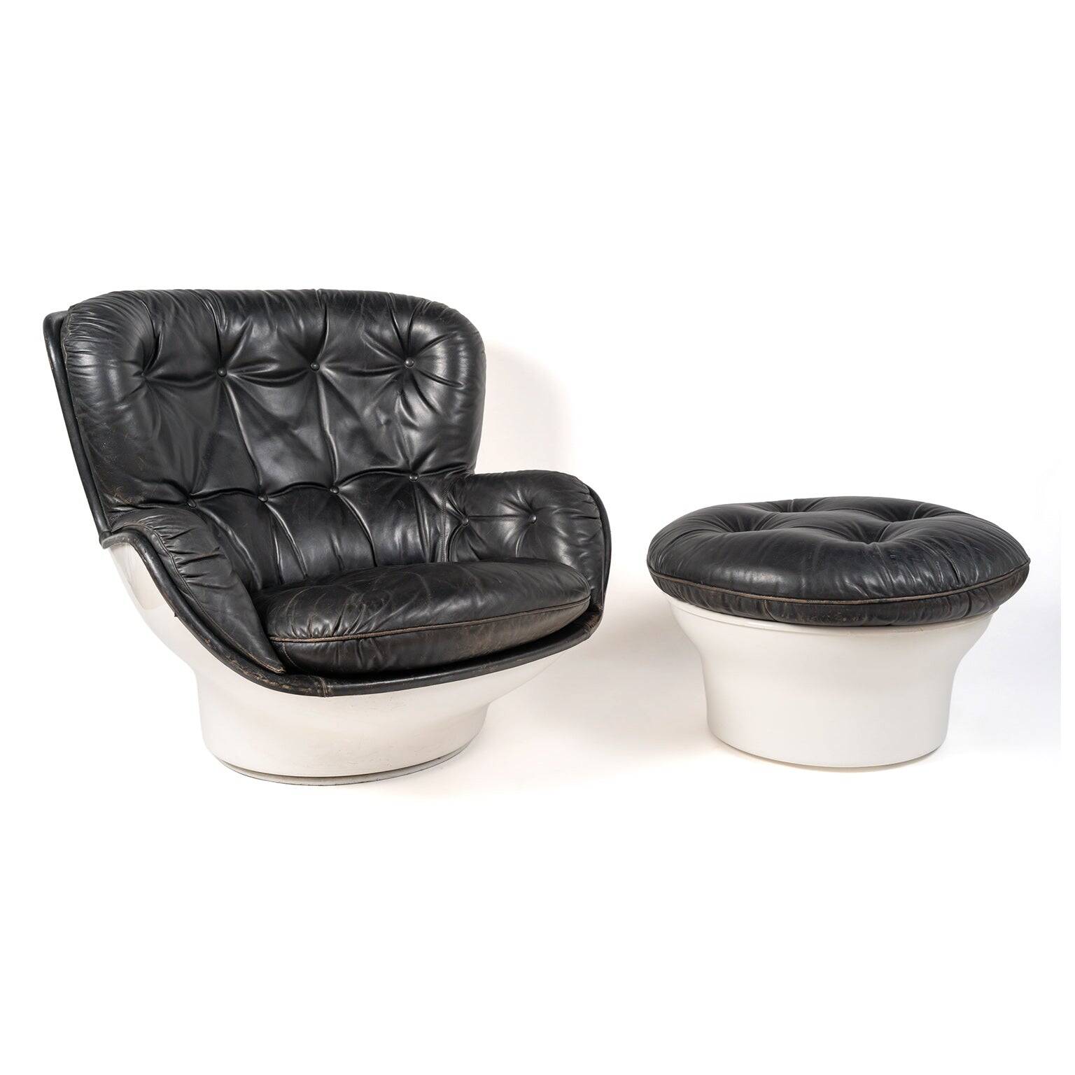 "Karaté" armchair and its ottoman by Michel Cadestin for Airborne, c. 1970