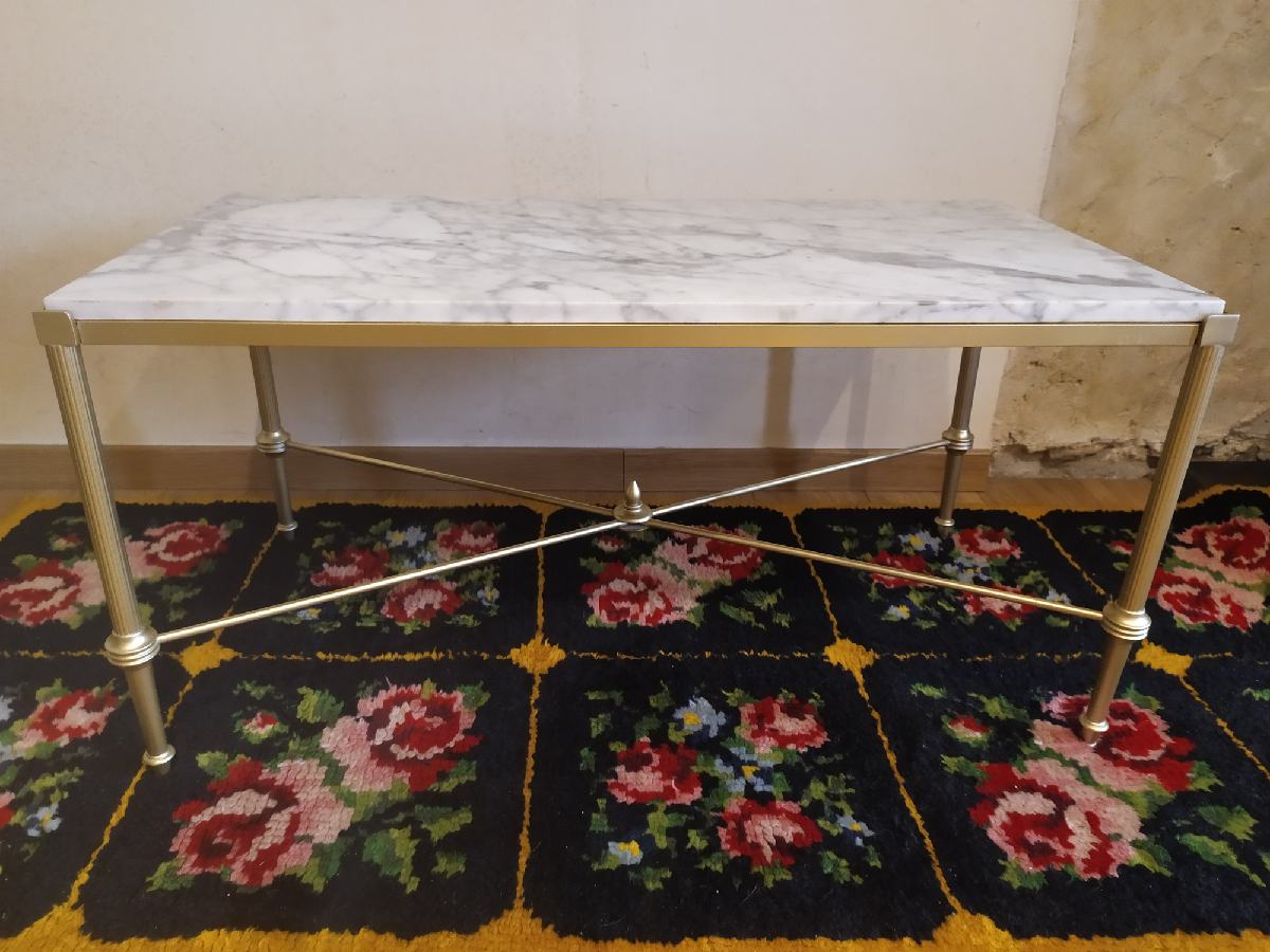 Marble coffee table
