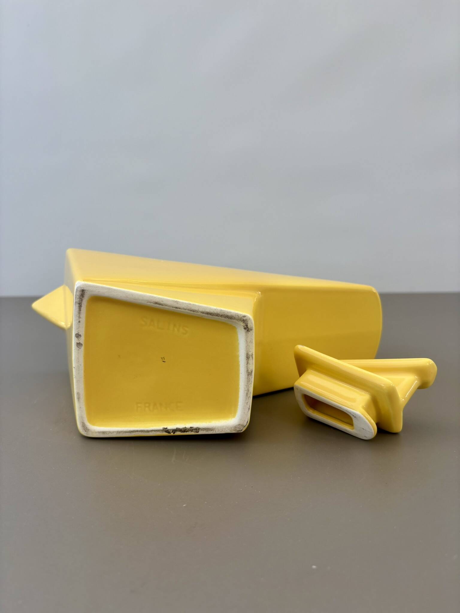 Casenove teapot