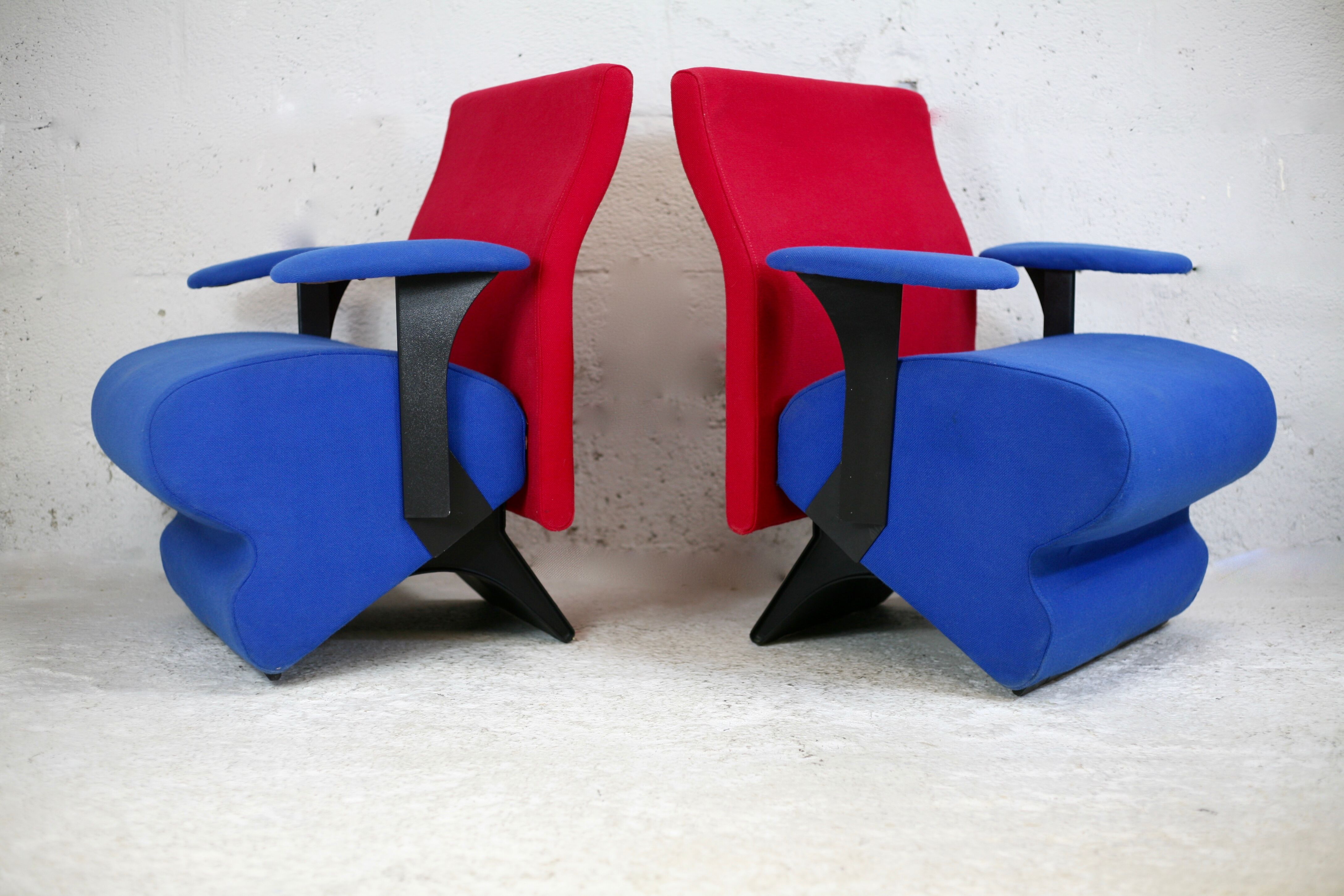 Paire de fauteuils 1995