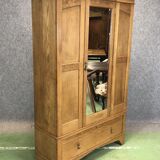 Blond oak closet - early 20th