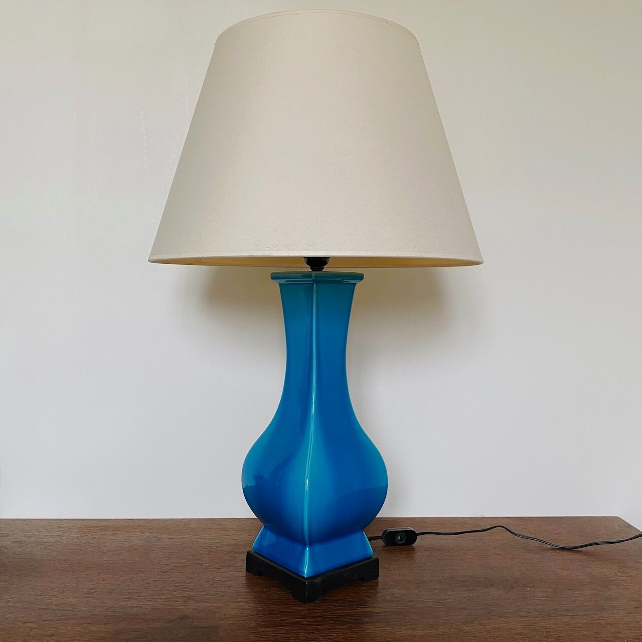 Blue turquoise ceramic table lamp