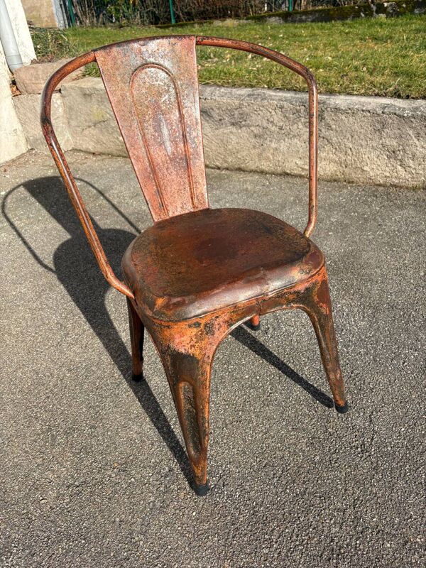 Fauteuil tolix, en métal