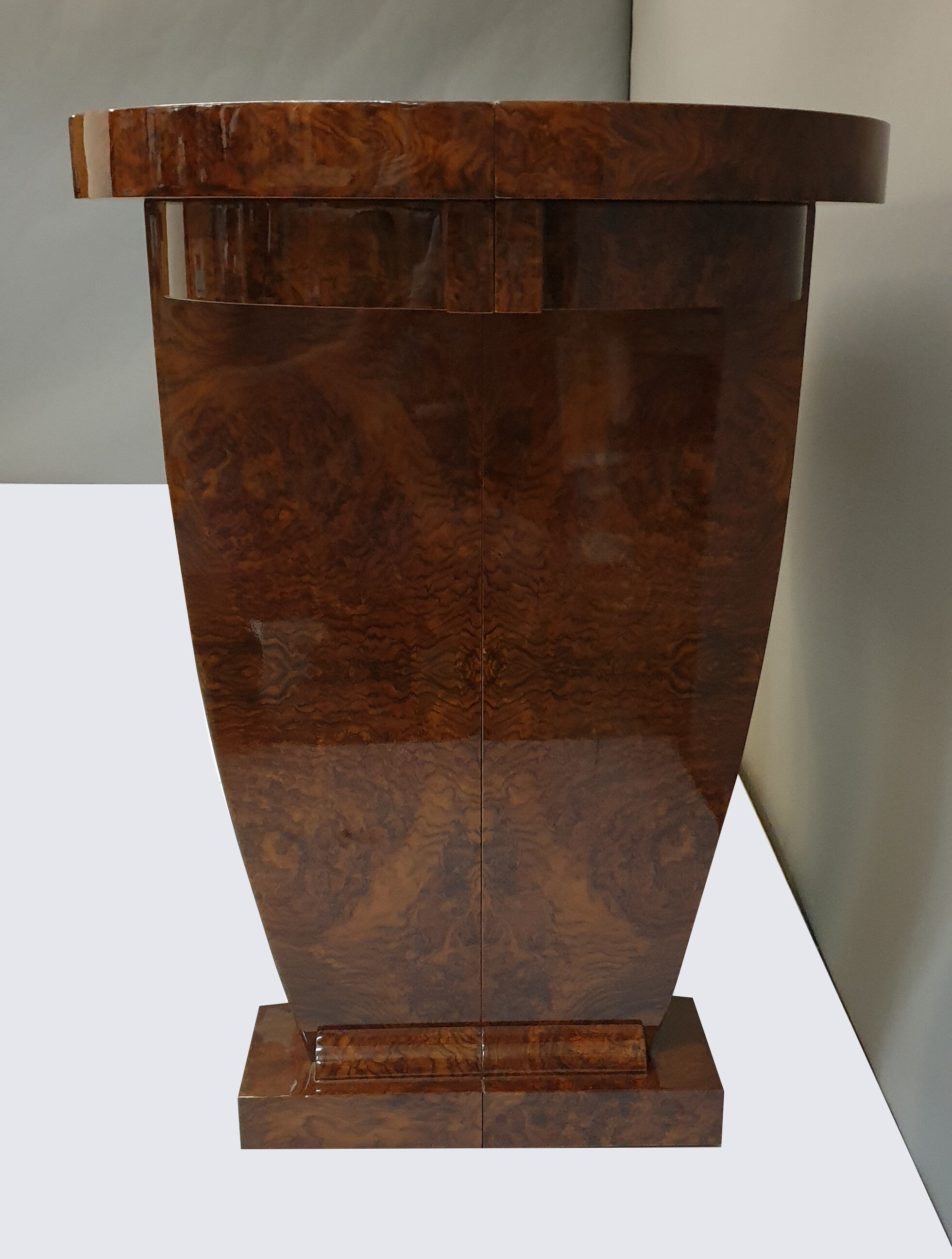 Table console en ronce de noyer de Californie avec ses rallonges