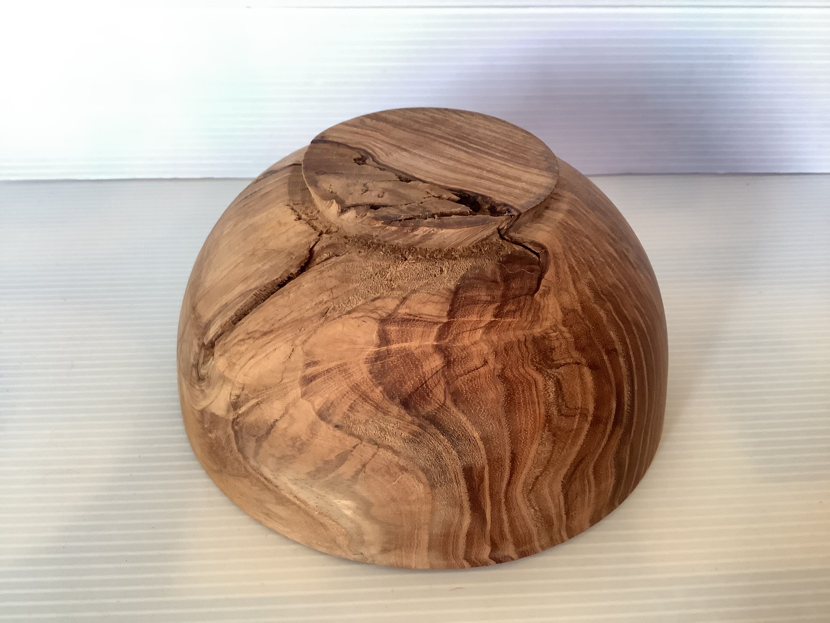 Mortier en bois avec un pilon
