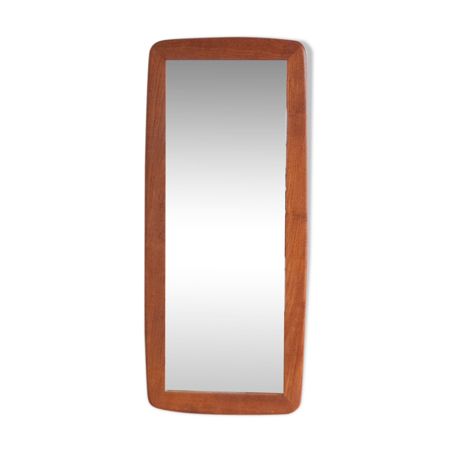 Scandinavian mirror rounded
