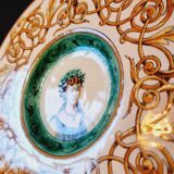 Italian faience plate with a female portrait decoration, Renaissance style.