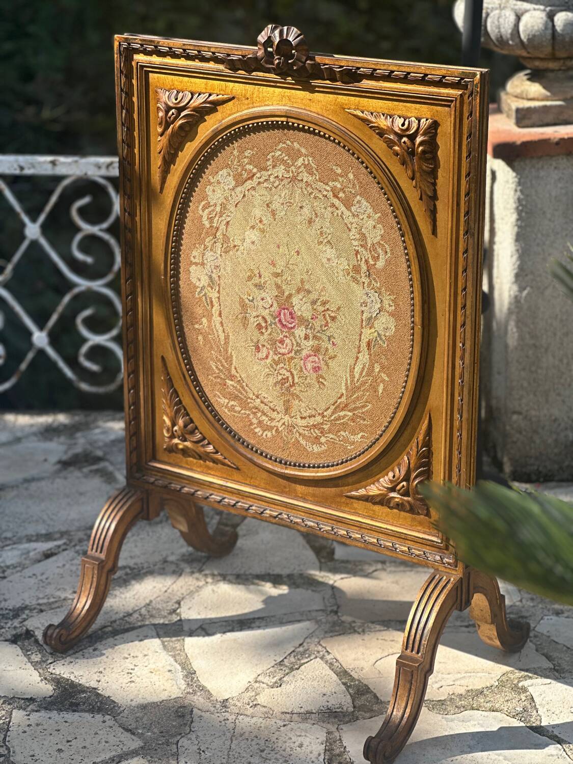 Écran de cheminée en bois mouluré Époque XIXEME siècle