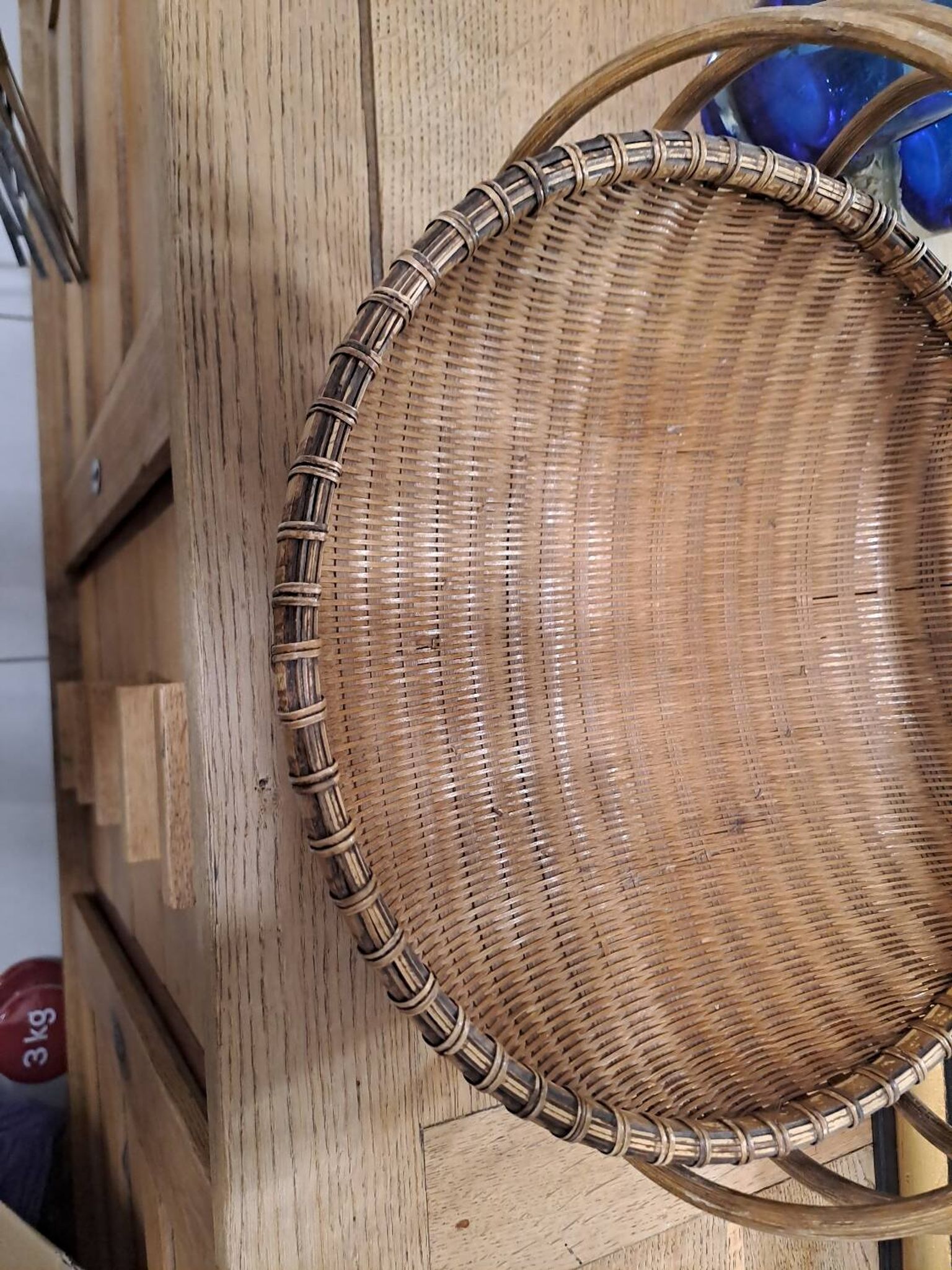 Corbeille ou panier en osier vintage