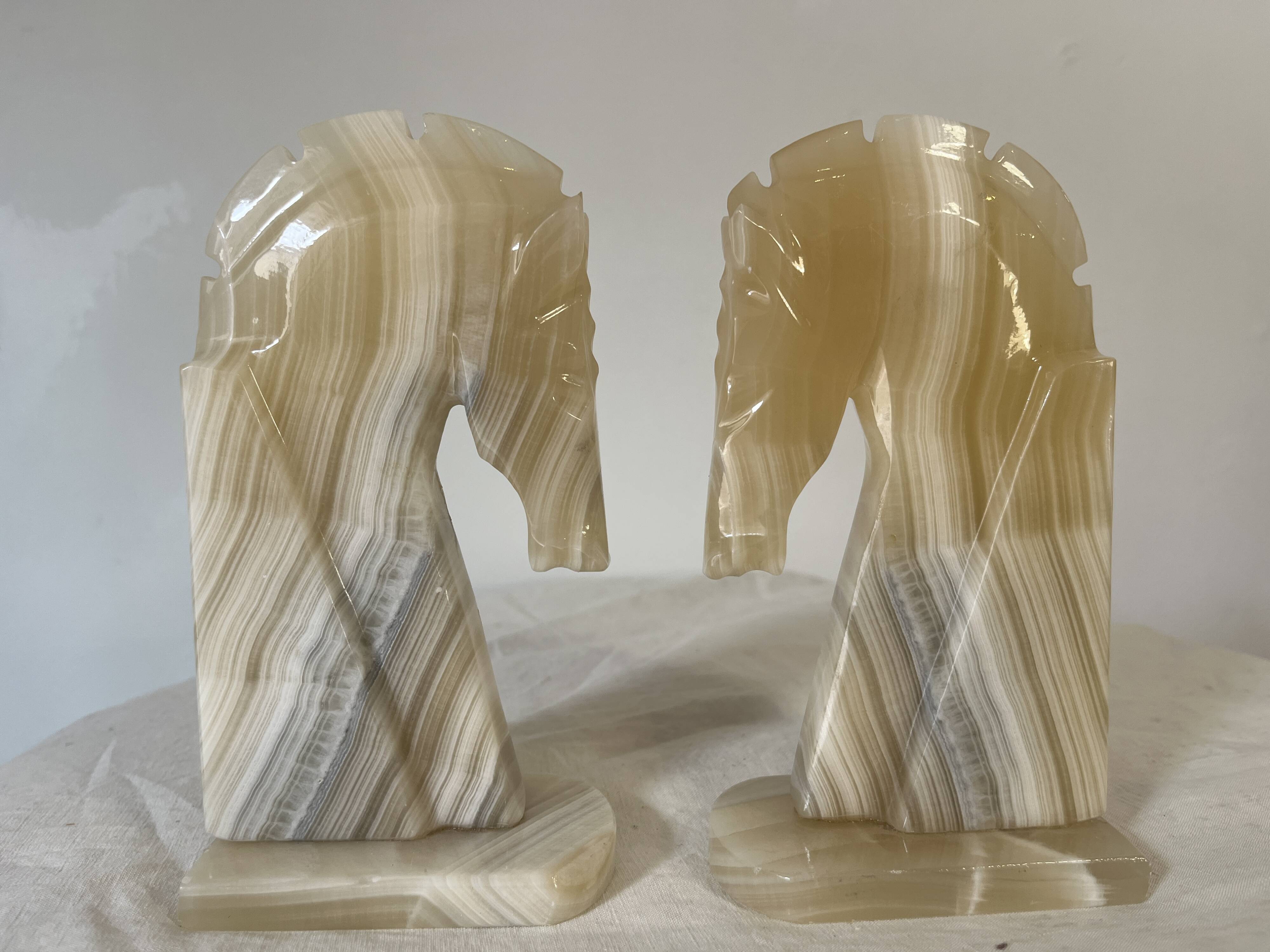 paire de serres livres tête de cheval 1970