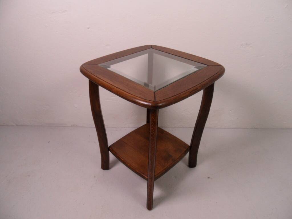Vintage oak sidetable