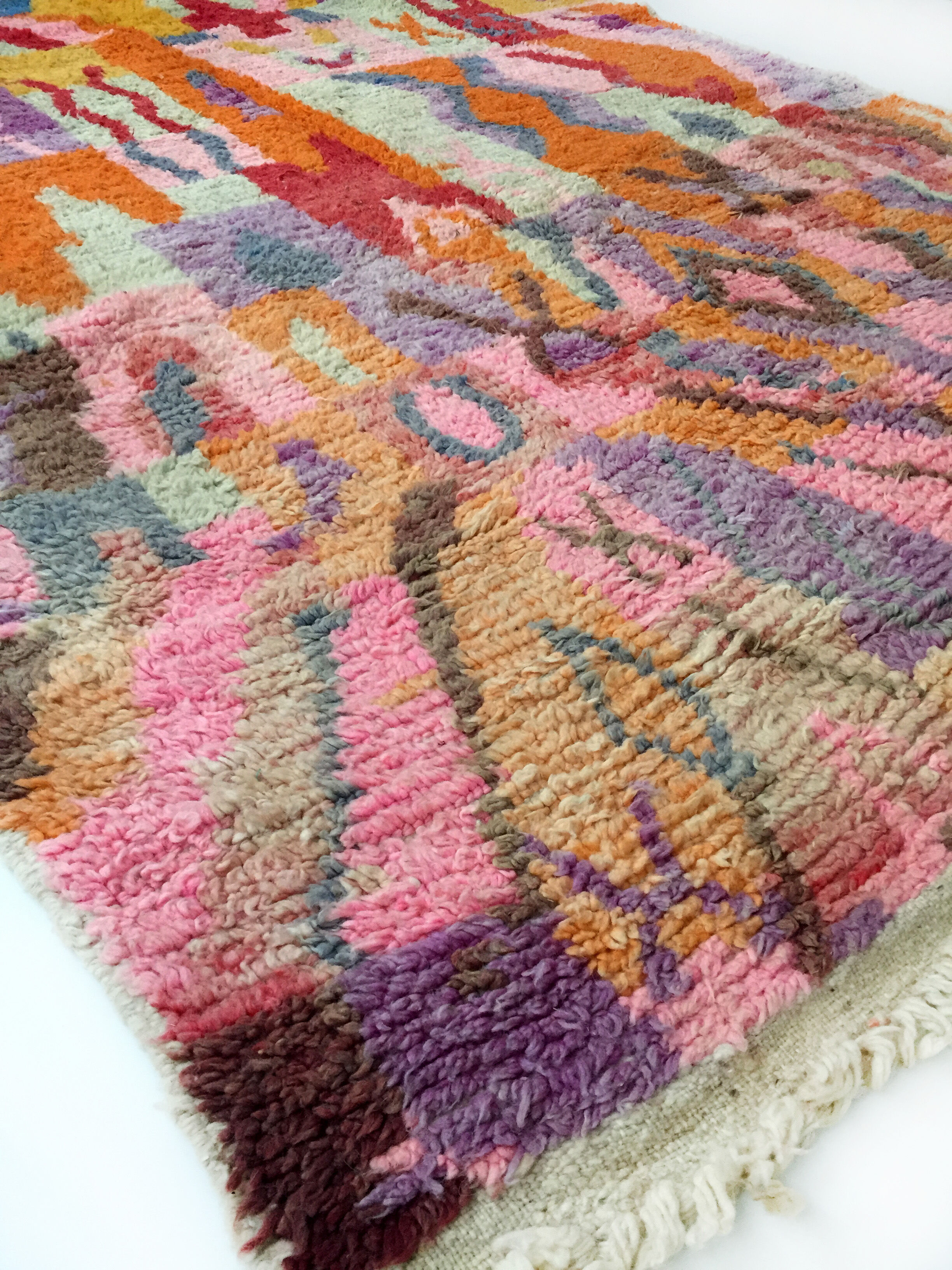 Moroccan berber carpet boujaad 271x173cm