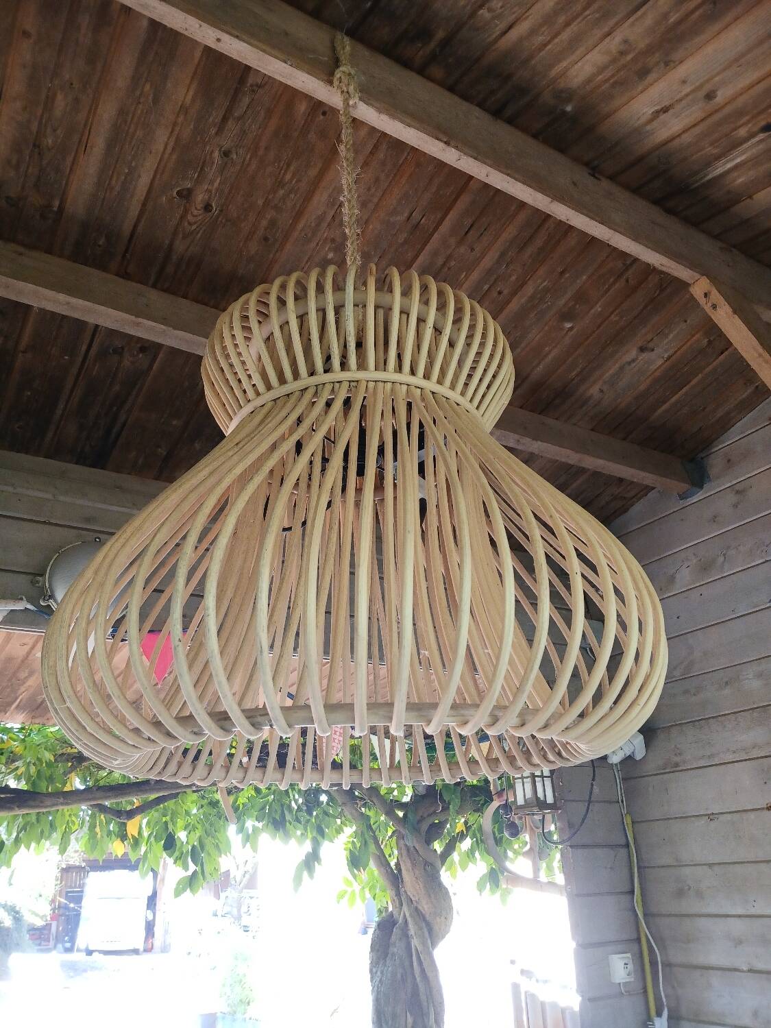 Natural rattan pendant light
